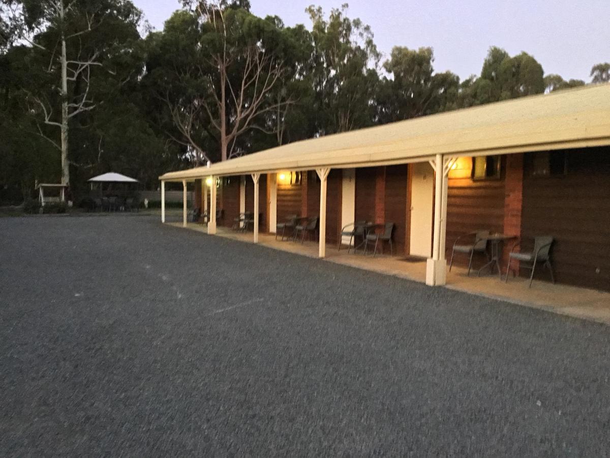 Kyabram Country Motel Exteriör bild